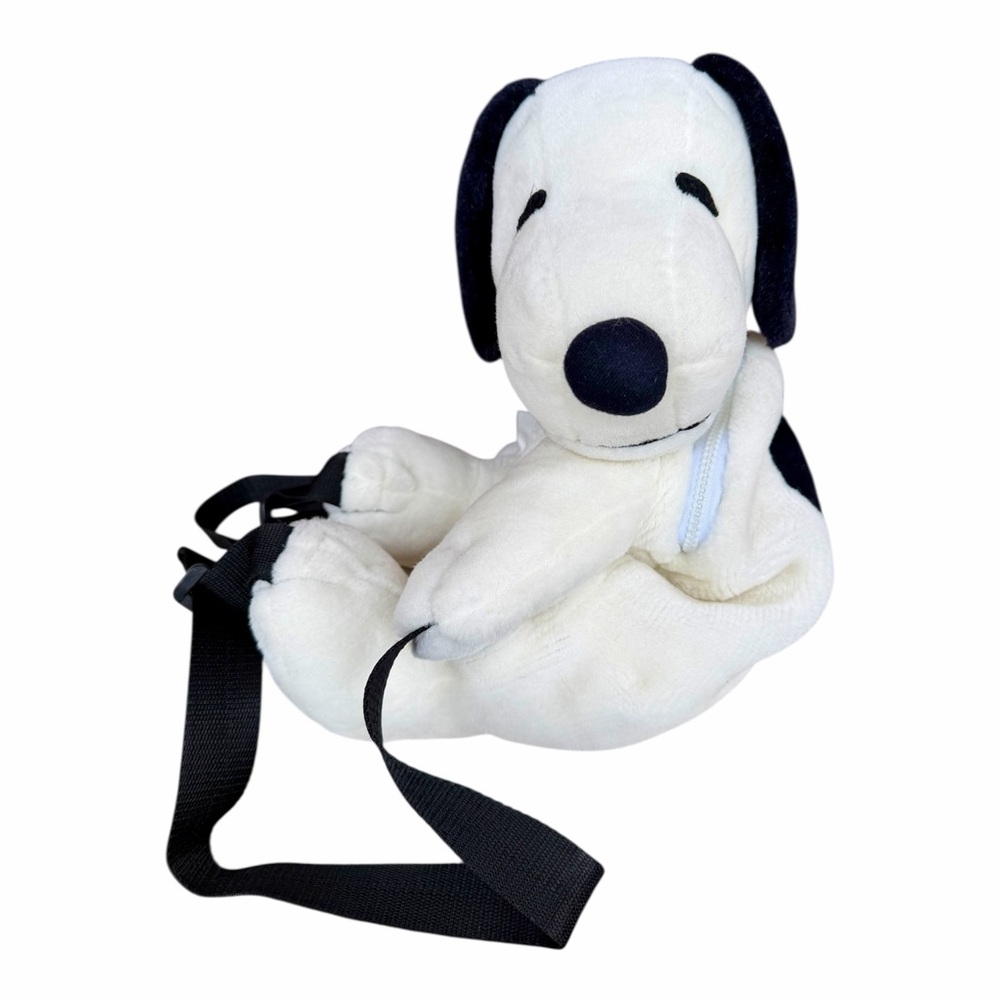 Retro 2000s Peanuts Snoopy Plush Zipper Backpack